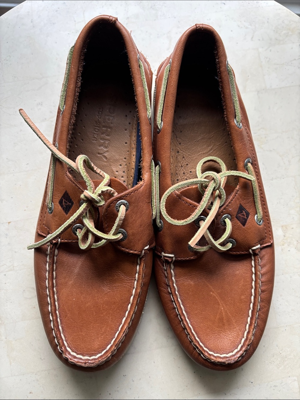 Sperry Men’s Brown Leather 2-Eye Boat Shoes with Green Laces 8.5M